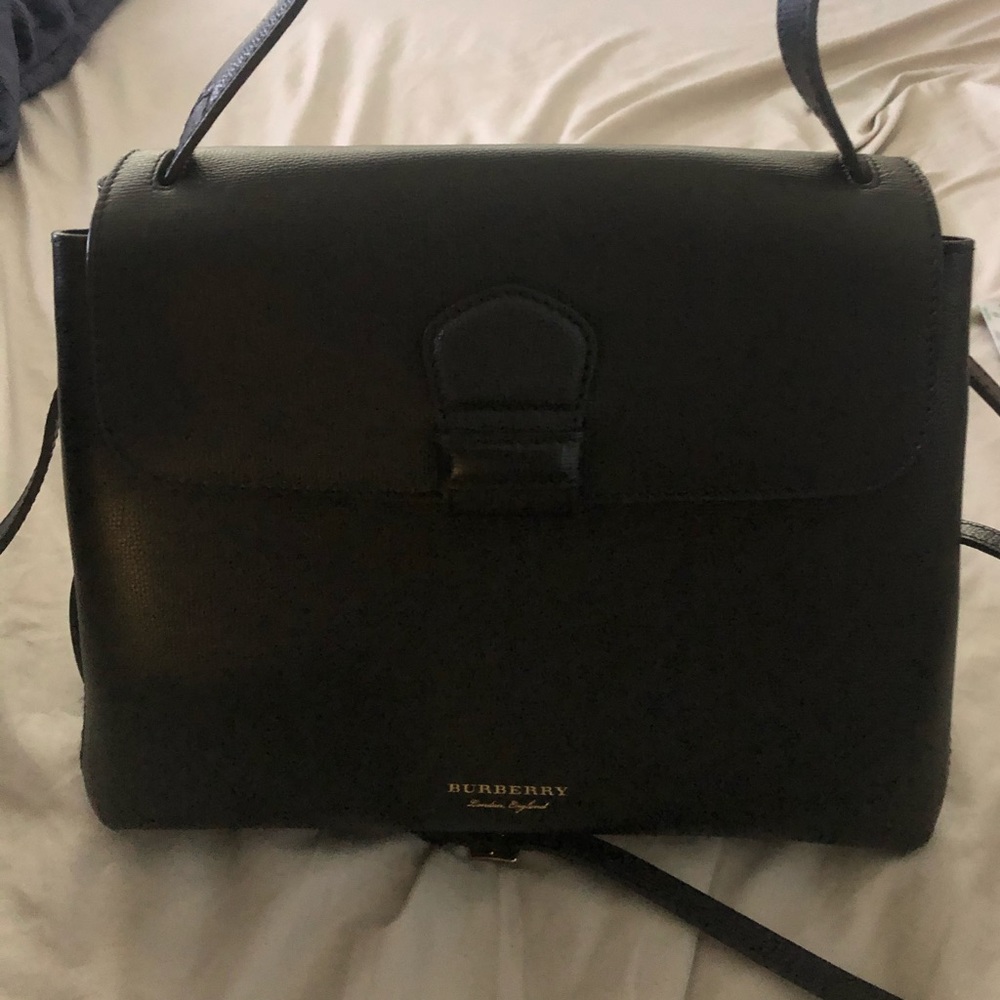 Burberry medium camberley tote